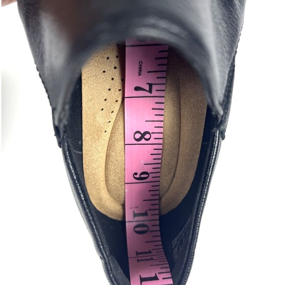 Clarks Emily Cove Black Leather Slip on Wedge heel Womens SZ 9.5 Casual Comfort - Picture 14 of 14